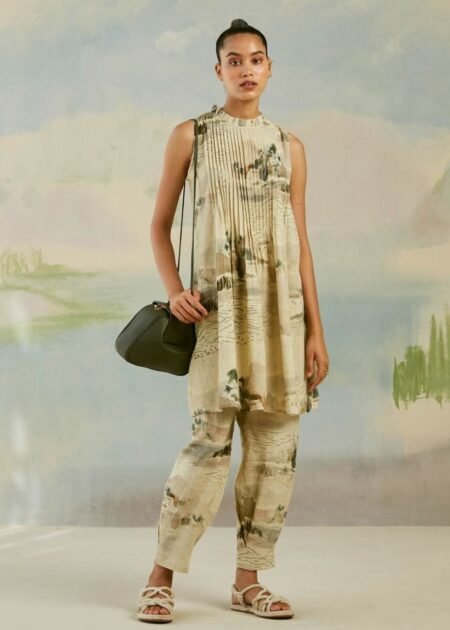 Modern Toile Coastal Tunic